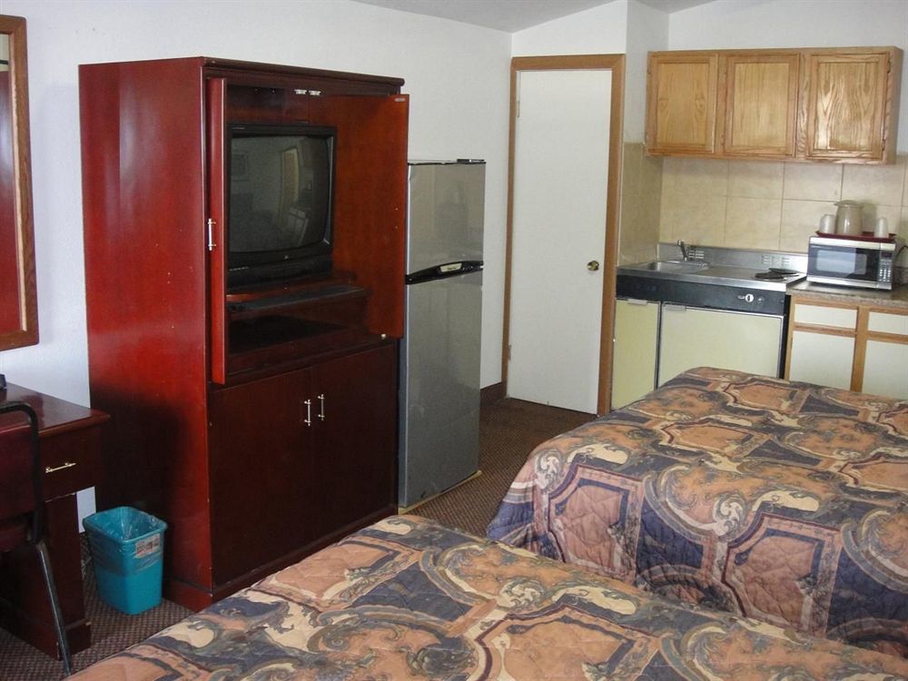Trails West Motel South Hutchinson Exteriér fotografie